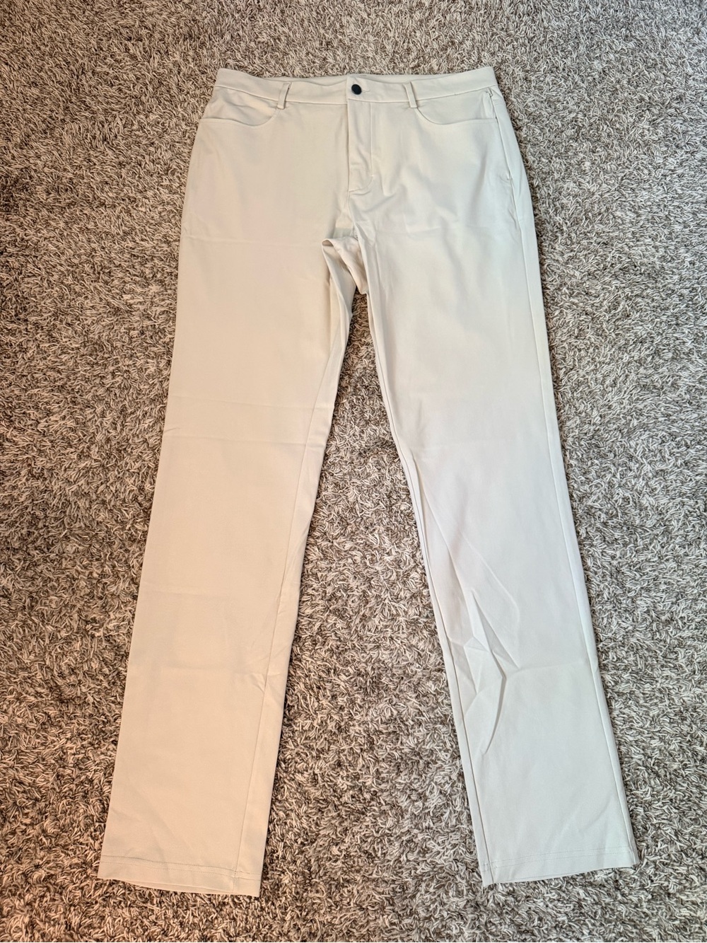 Like new! Old Navy Active Tech Hybrid Slim 4-Way Stretch Pants 36x36